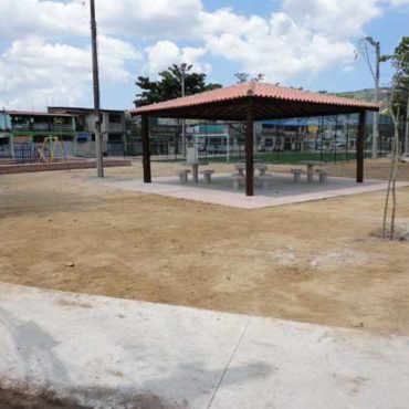 Construção de Praça São Miguel Arcanjo - RJ - Urbanismo