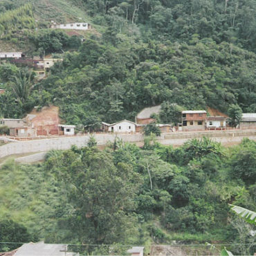 Contenção com Drenagem em Petrópolis-RJ