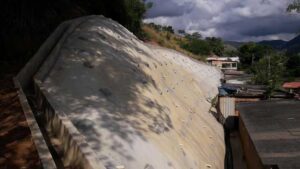 Solo Grampeado com Concreto Projetado